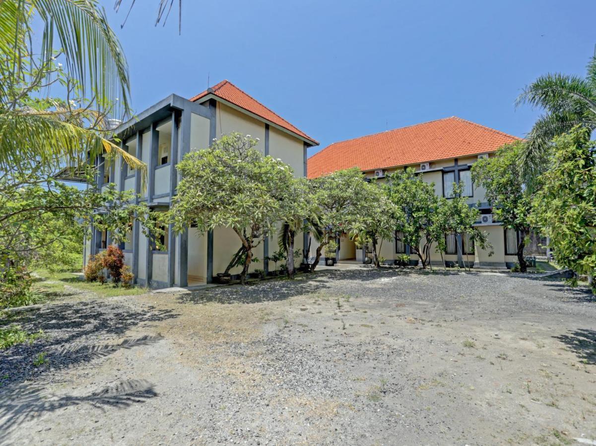 OYO 3062 Pondok Wisata Dewata Ketewel Bagian luar foto